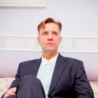 Александр Титов